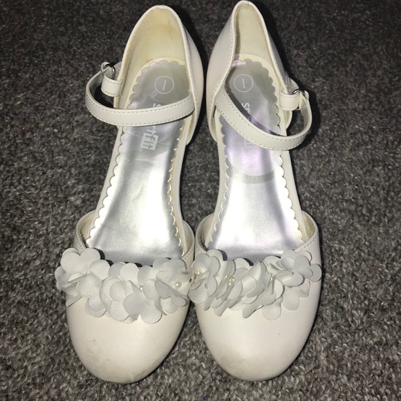 Kids fancy heels - Picture 1 of 3